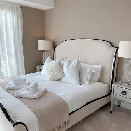 Lejlighed The Seventh Storey Penthouse *